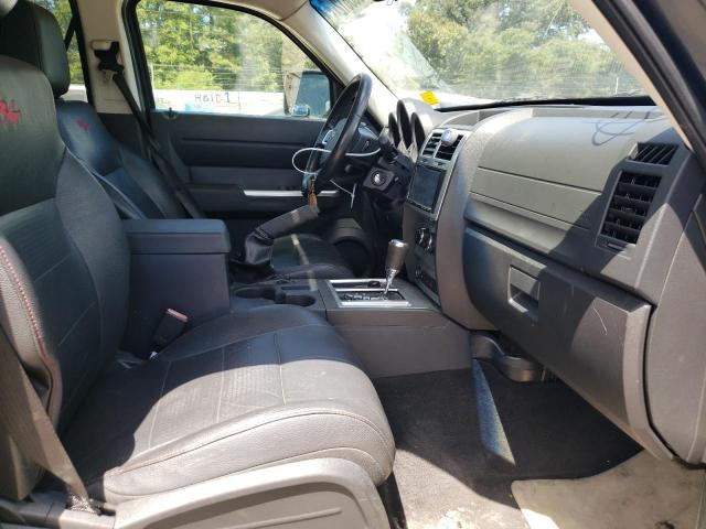 Photo 5 from auction – 2008 DODGE NITRO R/T with VIN 1D8GU58698W128661