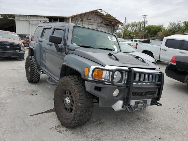 HUMMER H3 2009 with VIN 5GTEN13E698141165 - Photo from auction