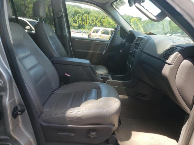 Photo 5 from auction – 2004 FORD EXPLORER X with VIN 1FMDU73E04UB96828