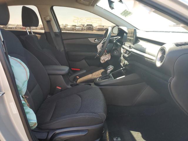 Photo 5 from auction – 2019 KIA FORTE FE with VIN 3KPF24ADXKE004452