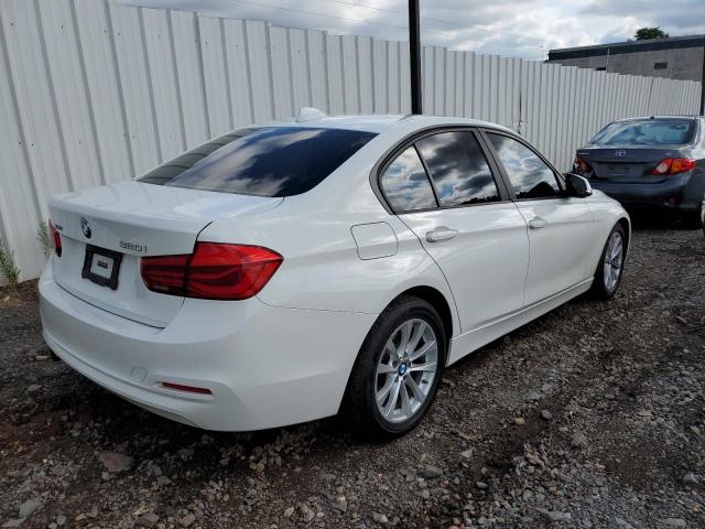 Photo 4 from auction – 2018 BMW 320 XI with VIN WBA8E5G58JNV01688
