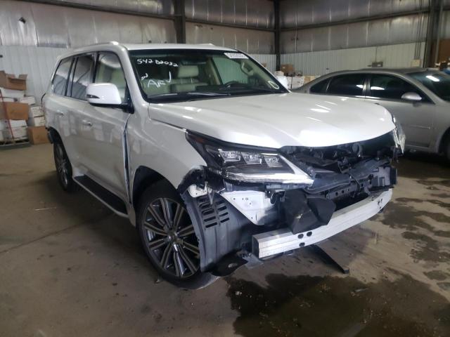 Photo 1 from auction – 2016 LEXUS LX 570 with VIN JTJHY7AX3G4192675