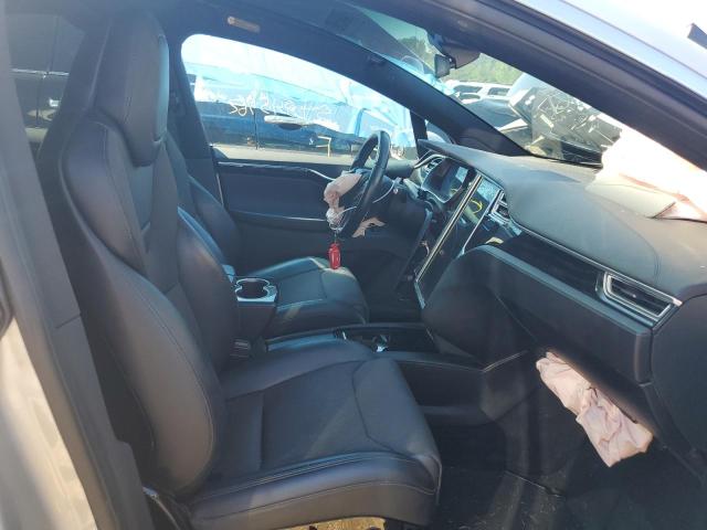 Photo 5 from auction – 2016 TESLA MODEL X with VIN 5YJXCBE21GF020880