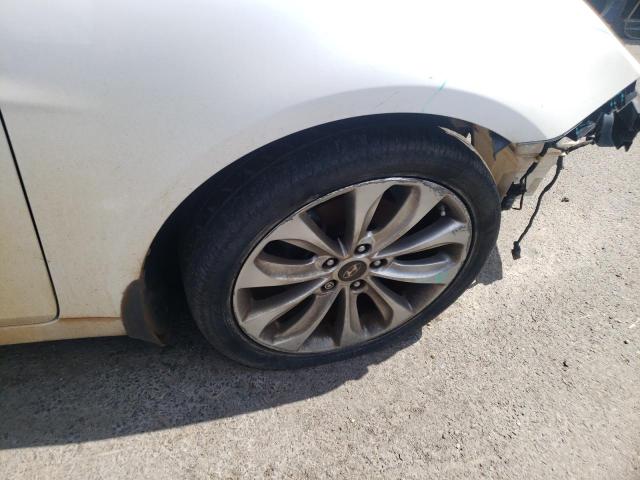 Photo 9 from auction – 2012 HYUNDAI SONATA SE with VIN 5NPEC4AB3CH390247