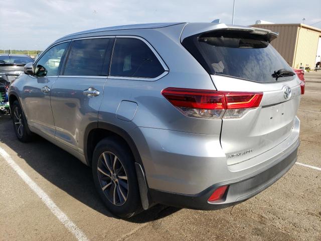 Photo 3 from auction – 2018 TOYOTA HIGHLANDER with VIN 5TDJZRFH3JS525760