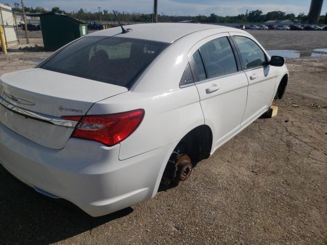 Photo 4 from auction – 2012 CHRYSLER 200 LX with VIN 1C3CCBAB0CN319572