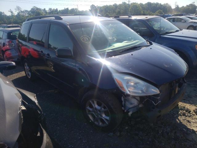TOYOTA SIENNA LE 2004 with VIN 5TDBA23C34S008412 - Photo from auction