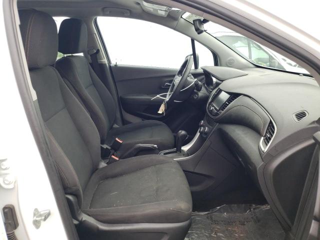 Photo 5 from auction – 2017 CHEVROLET TRAX LS with VIN 3GNCJNSB5HL272393