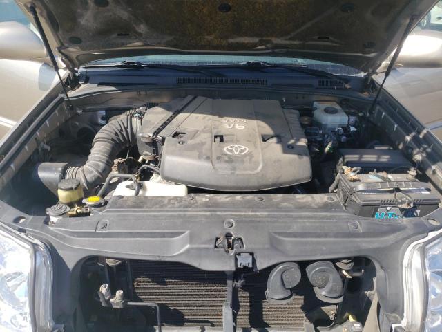 Photo 7 from auction – 2004 TOYOTA 4RUNNER LI with VIN JTEZU17R240033041