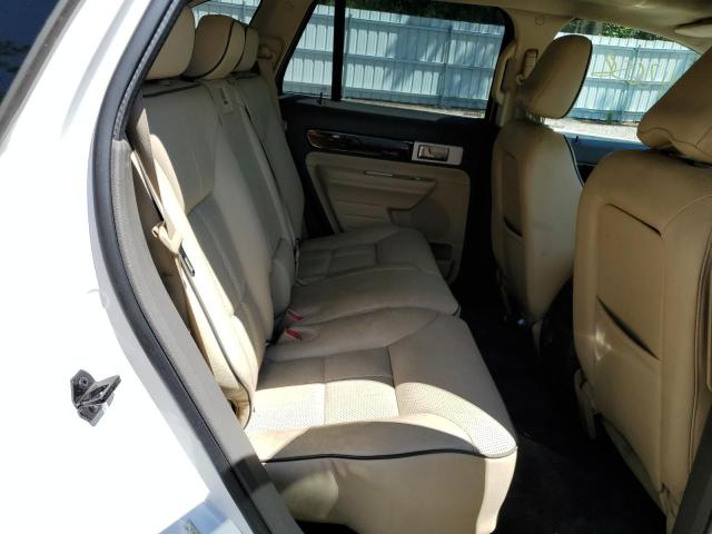 Photo 6 from auction – 2010 LINCOLN MKX with VIN 2LMDJ6JC9ABJ09745
