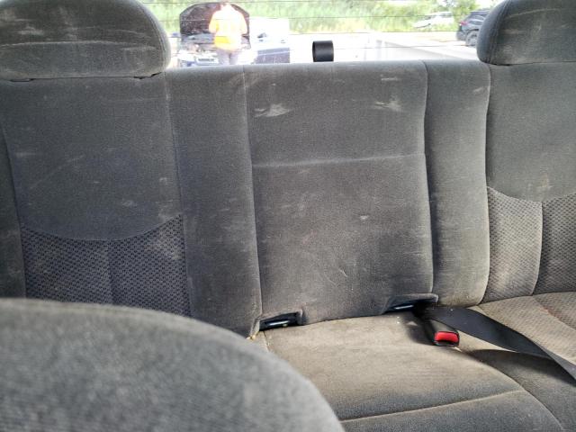 Photo 6 from auction – 2004 CHEVROLET SILVERADO with VIN 2GCEK19T141217926