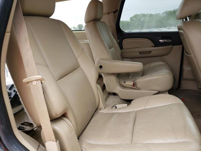Photo 6 from auction – 2011 GMC YUKON DENA with VIN 1GKS2EEF5BR299226