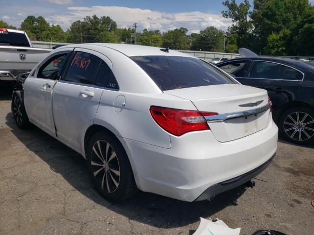 Photo 3 from auction – 2014 CHRYSLER 200 TOURIN with VIN 1C3CCBBG2EN145808