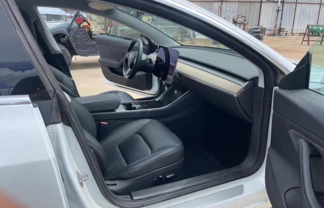 Photo 5 from auction – 2018 TESLA MODEL 3 with VIN 5YJ3E1EBXJF148450