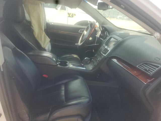 Photo 5 from auction – 2010 LINCOLN MKT with VIN 2LMHJ5AT0ABJ08950