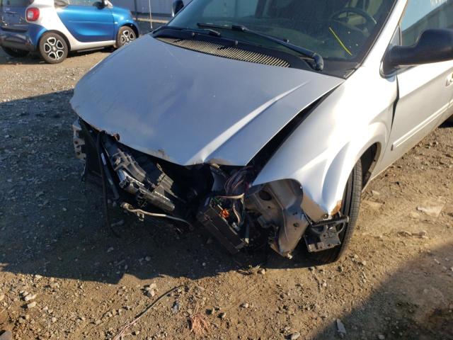 Photo 9 from auction – 2005 DODGE GRAND CARA with VIN 2D4GP44L65R541205
