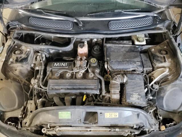 Photo 7 from auction – 2003 MINI COOPER with VIN WMWRC33463TJ52606