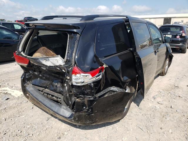 Photo 4 from auction – 2012 TOYOTA SIENNA LE with VIN 5TDKK3DC7CS216079