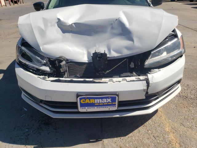 Photo 9 from auction – 2015 VOLKSWAGEN JETTA BASE with VIN 3VW2K7AJ5FM325135