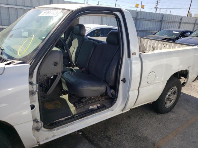 Photo 9 from auction – 2004 CHEVROLET SILVERADO with VIN 1GCEC14X04Z160665