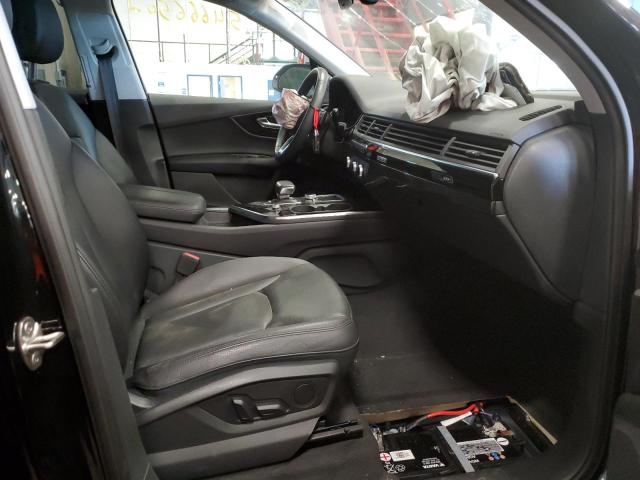 Photo 5 from auction – 2019 AUDI Q7 PREMIUM with VIN WA1LAAF79KD044413