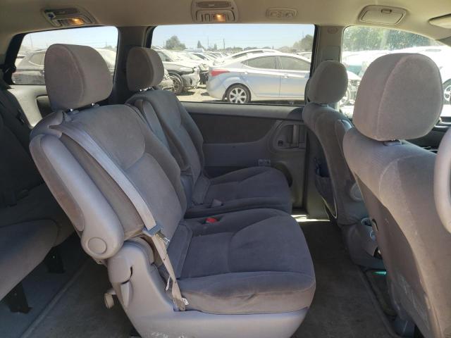 Photo 6 from auction – 2004 TOYOTA SIENNA CE with VIN 5TDZA23C44S022902