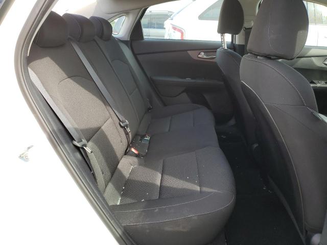 Photo 6 from auction – 2019 KIA FORTE FE with VIN 3KPF24AD8KE049003