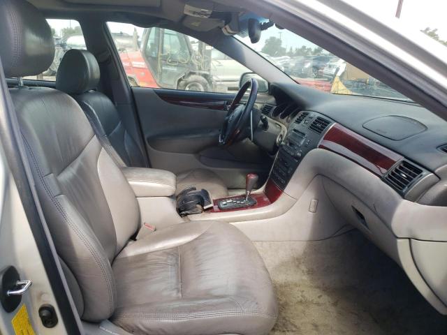 Photo 5 from auction – 2003 LEXUS ES 300 with VIN JTHBF30G036007889