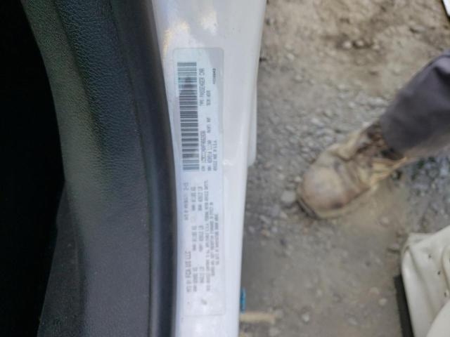 Photo 10 from auction – 2015 CHRYSLER 200 LIMITE with VIN 1C3CCCABXFN662836