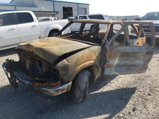 Photo 2 from auction – 2000 CHEVROLET BLAZER with VIN 1GNCS13W8Y2188481