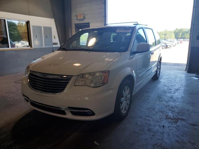 Photo 2 from auction – 2015 CHRYSLER TOWN & COU with VIN 2C4RC1BG0FR696338