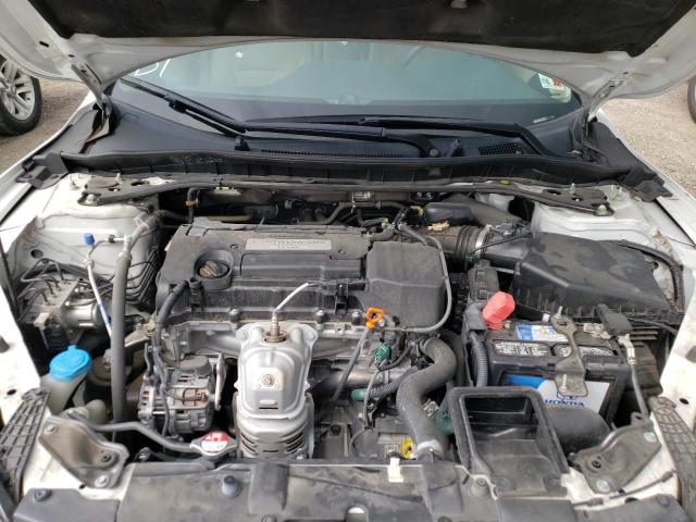 Photo 7 from auction – 2015 HONDA ACCORD EX with VIN 1HGCR2F72FA032813
