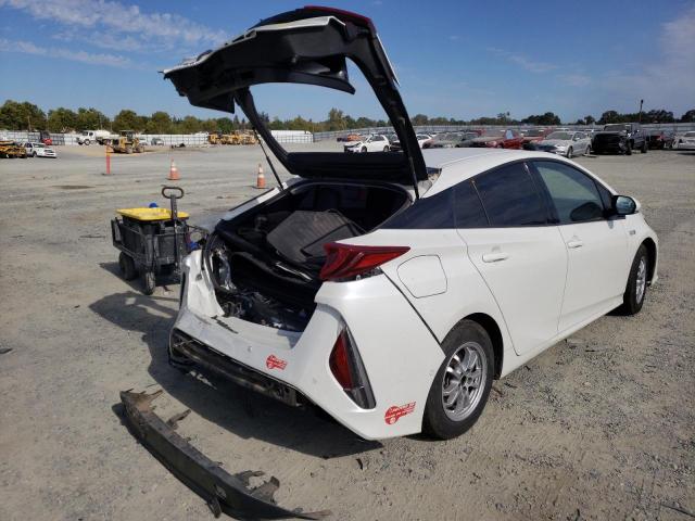 Photo 4 from auction – 2018 TOYOTA PRIUS PRIM with VIN JTDKARFPXJ3084648