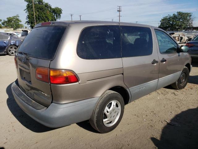Photo 4 from auction – 1998 TOYOTA SIENNA LE with VIN 4T3ZF13C4WU040216