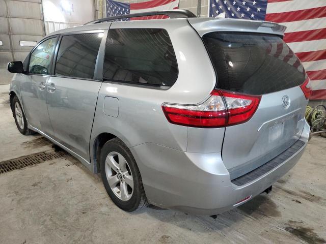 Photo 3 from auction – 2019 TOYOTA SIENNA LE with VIN 5TDKZ3DC4KS015752