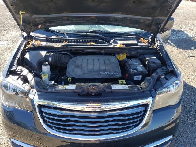 Photo 7 from auction – 2014 CHRYSLER TOWN & COU with VIN 2C4RC1HG4ER310607