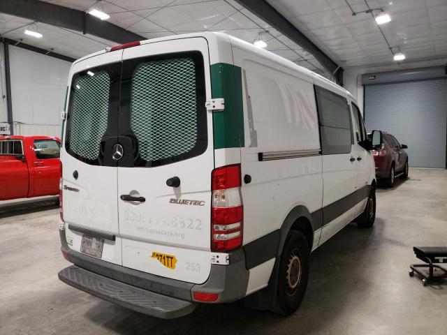 Photo 4 from auction – 2012 MERCEDES-BENZ SPRINTER 2 with VIN WD3PE7CC1C5696139