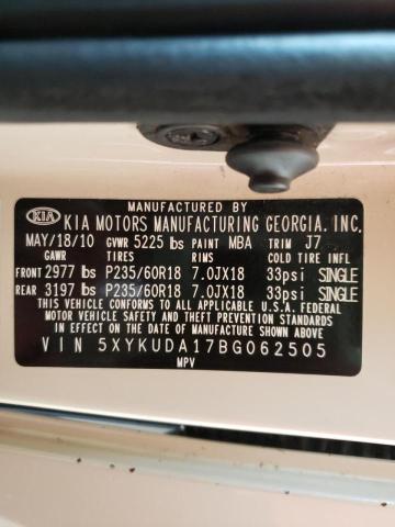 Photo 10 from auction – 2011 KIA SORENTO EX with VIN 5XYKUDA17BG062505