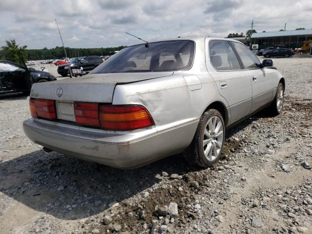 Photo 4 from auction – 1992 LEXUS LS 400 with VIN JT8UF11E1N0108844