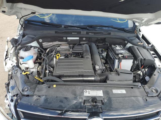 Photo 7 from auction – 2017 VOLKSWAGEN JETTA S with VIN 3VW2B7AJ0HM305250