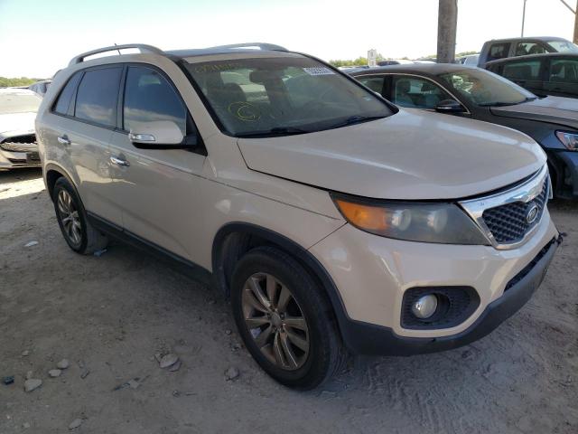 KIA SORENTO EX 2011 with VIN 5XYKU4A23BG071453 - Photo from auction
