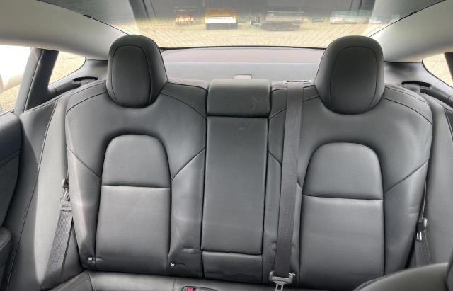 Photo 6 from auction – 2018 TESLA MODEL 3 with VIN 5YJ3E1EBXJF148450