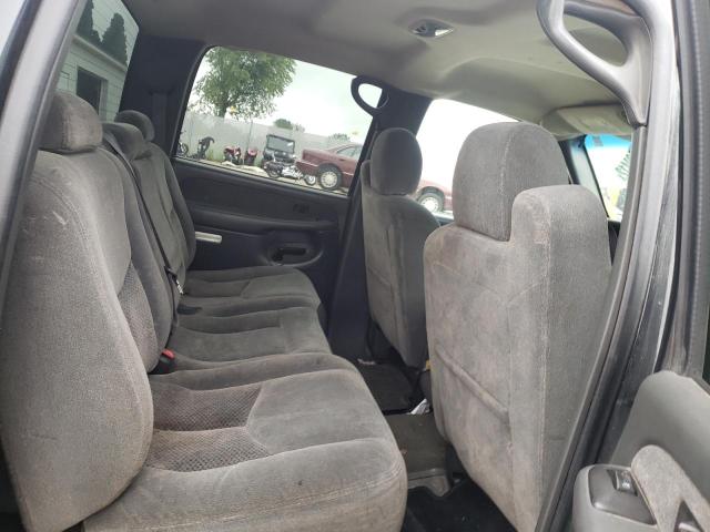 Photo 6 from auction – 2003 CHEVROLET SILVERADO with VIN 1GCGC13UX3F157854