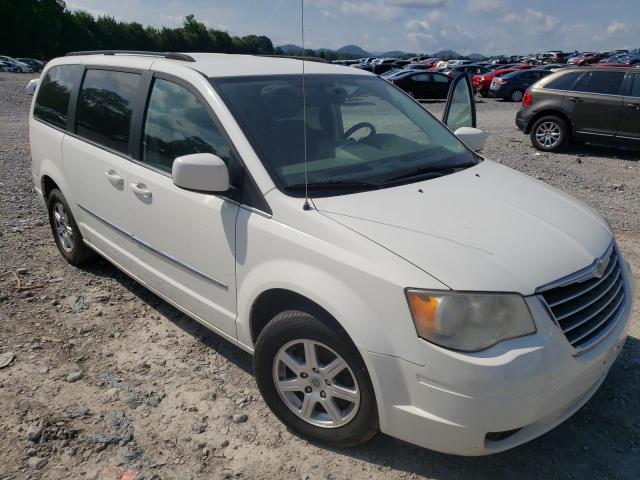 CHRYSLER TOWN & COU 2010 with VIN 2A4RR5D17AR492055 - Photo from auction