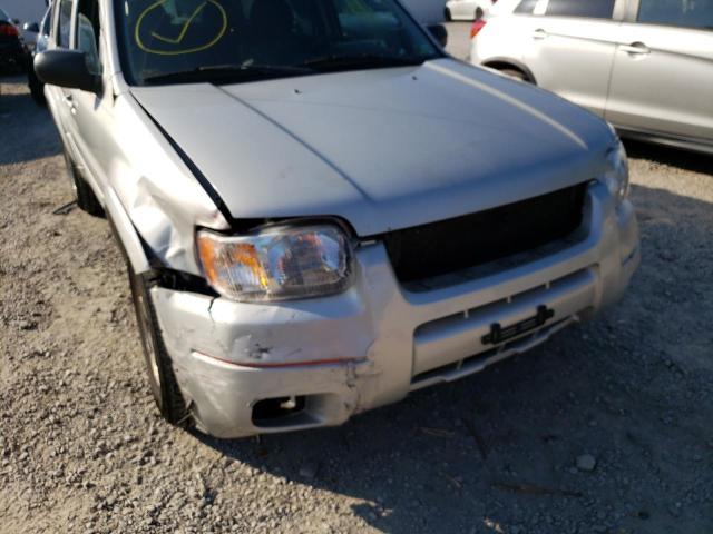 Photo 9 from auction – 2003 FORD ESCAPE LIM with VIN 1FMCU94193KB11515