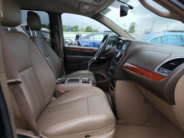 Photo 5 from auction – 2014 CHRYSLER TOWN & COU with VIN 2C4RC1BG0ER195500