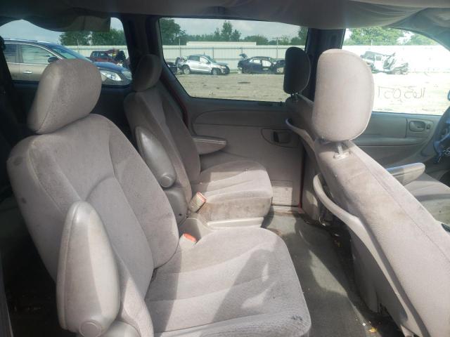 Photo 6 from auction – 2002 CHRYSLER TOWN & COU with VIN 2C8GP74L72R679540