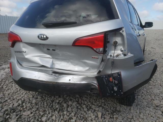 Photo 9 from auction – 2014 KIA SORENTO LX with VIN 5XYKTCA69EG497300