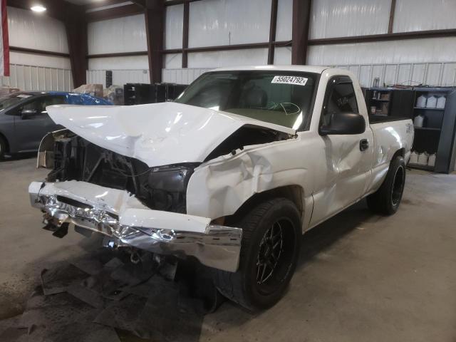 Photo 2 from auction – 2005 CHEVROLET SILVERADO with VIN 1GCEK14V35Z102925