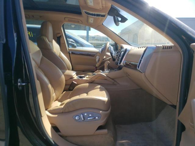 Photo 5 from auction – 2011 PORSCHE CAYENNE TU with VIN WP1AC2A23BLA87853
